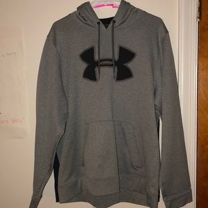 Men’s Under Armor hoodie!